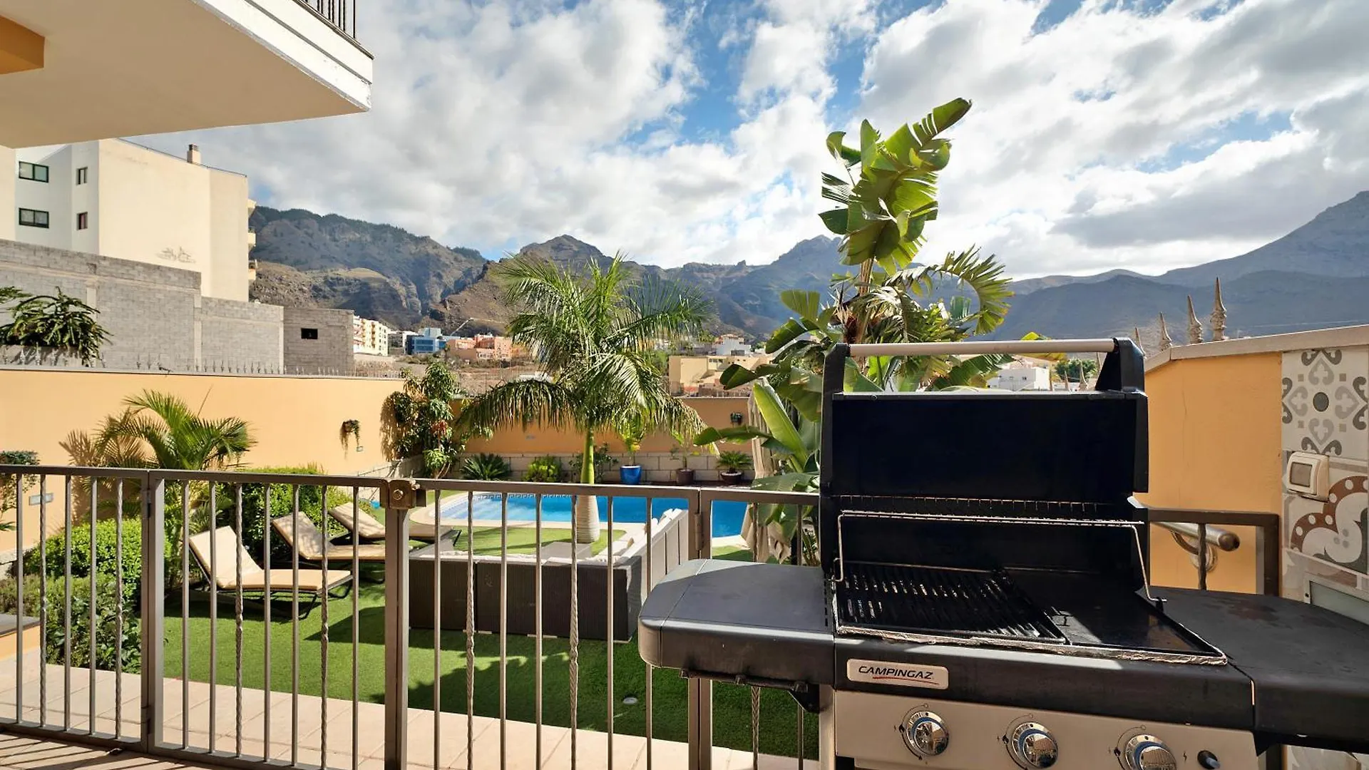 Villa Rossella By Paramount Holidays Costa Adeje  Costa Adeje (Tenerife)