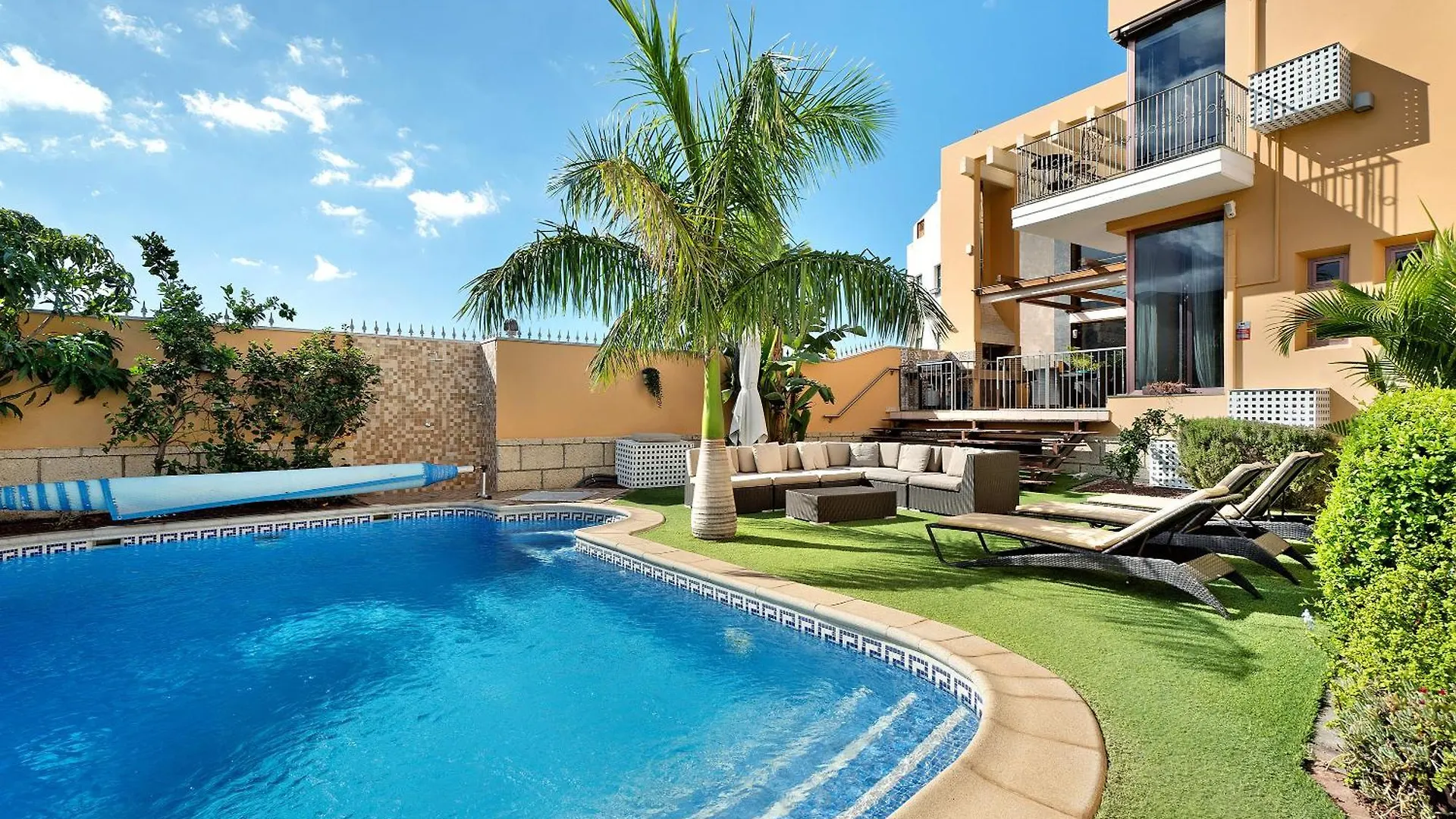 Villa Rossella By Paramount Holidays Costa Adeje